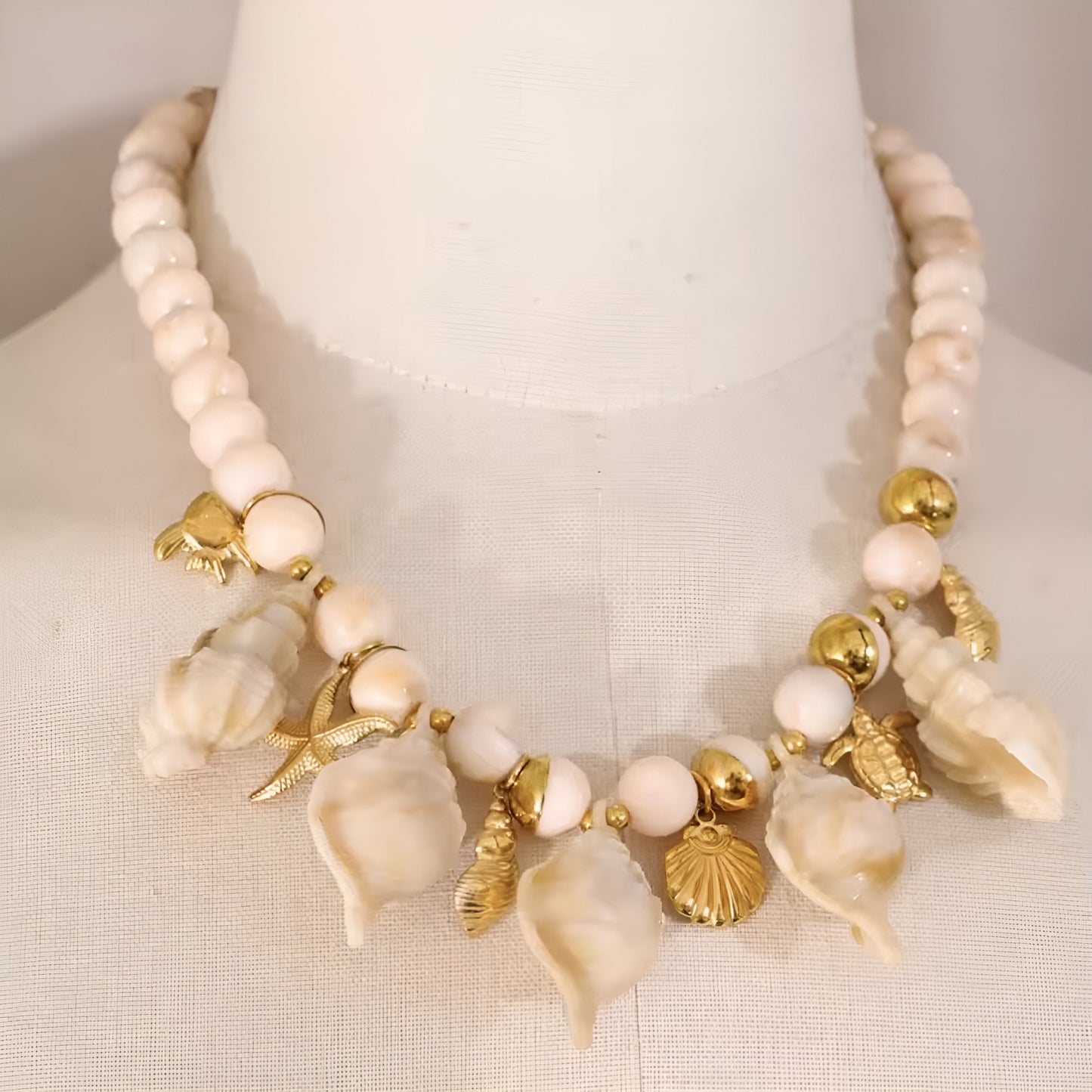 Clara Shell Handmade Necklace