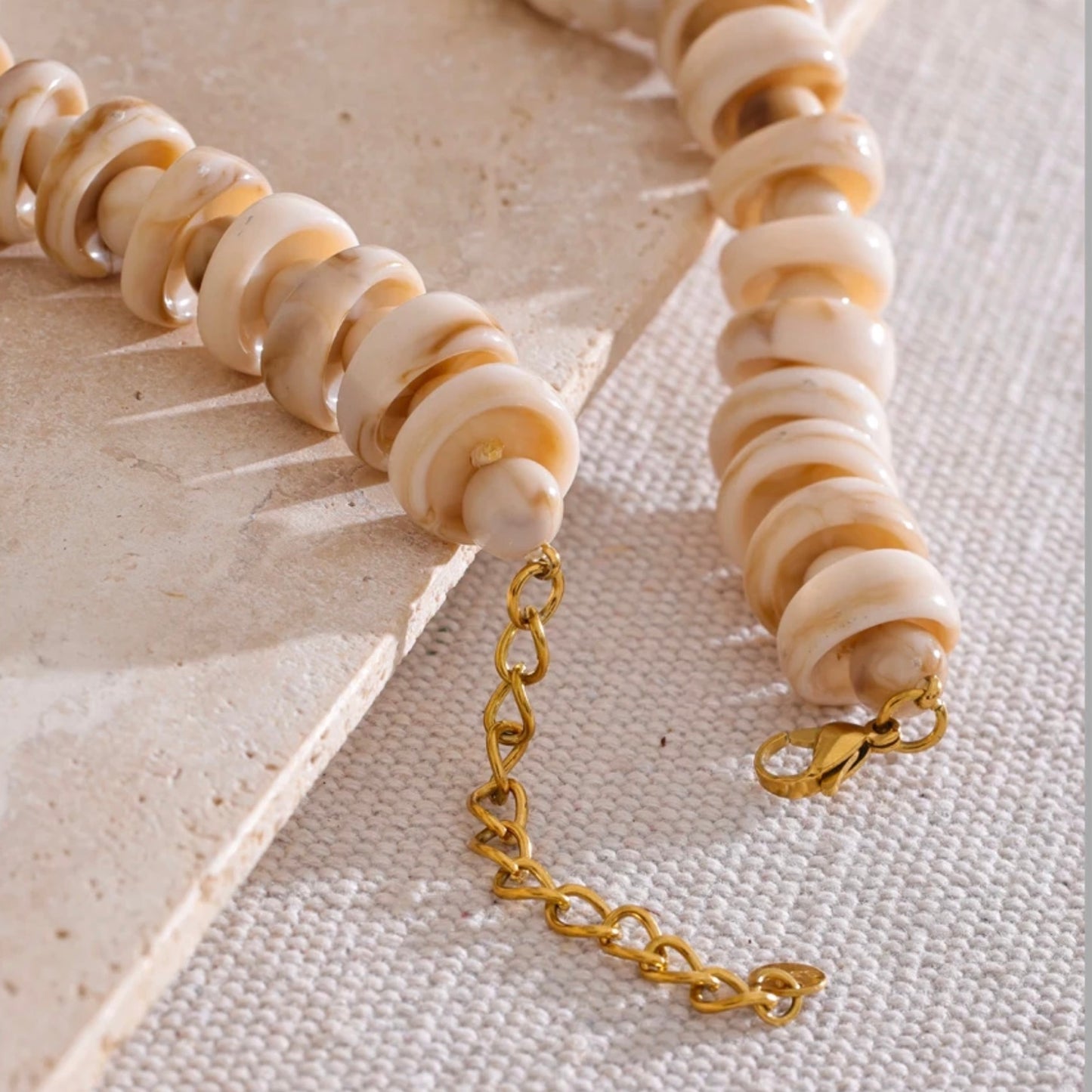 Meddie Ocean Style Resin Necklace