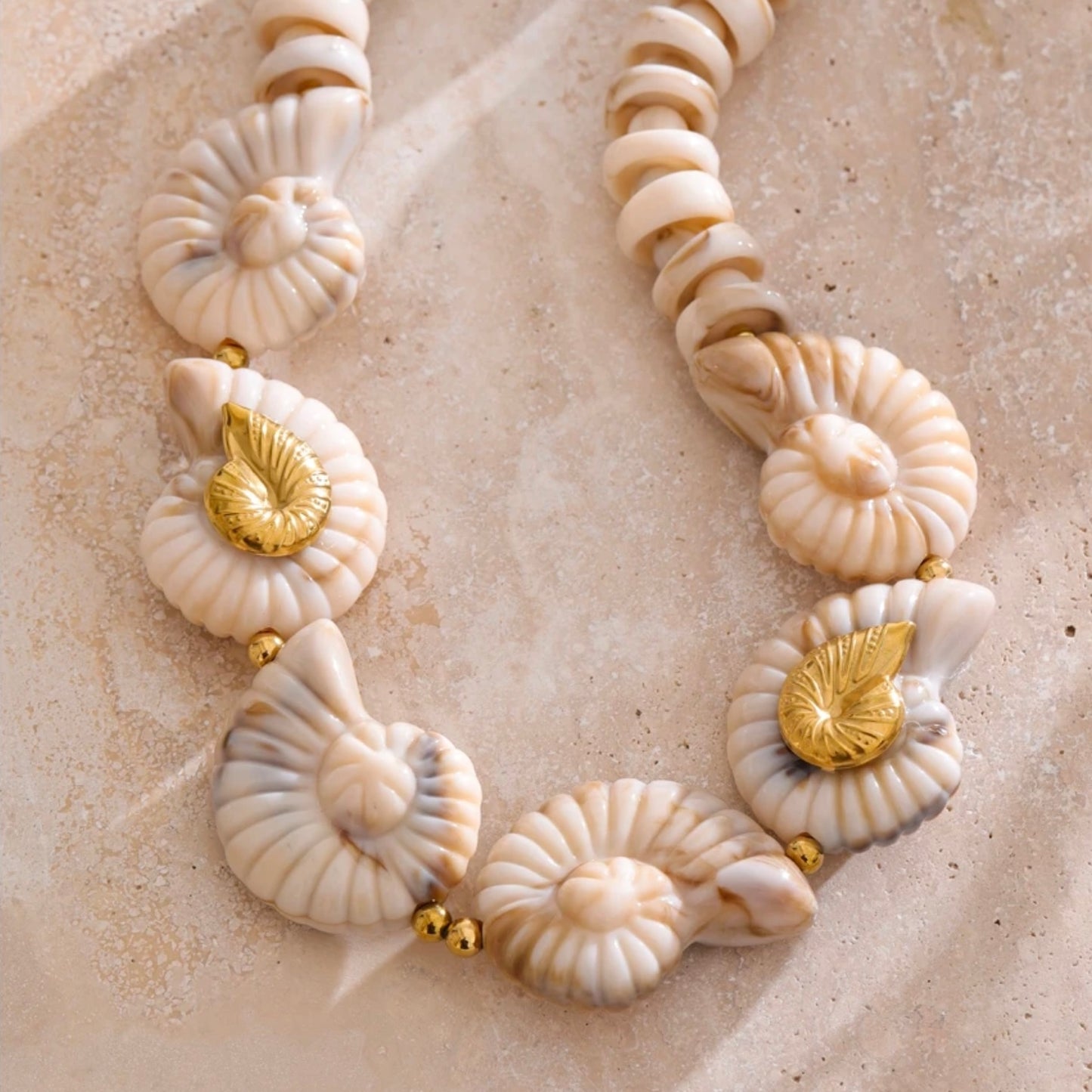 Meddie Ocean Style Resin Necklace