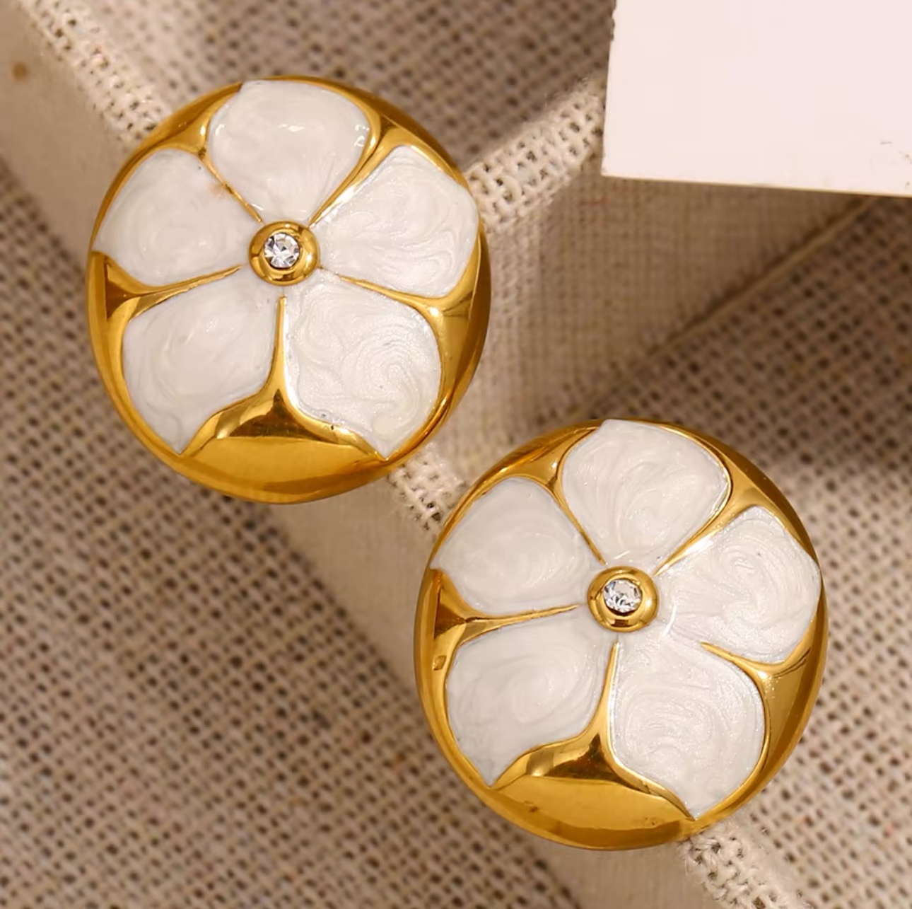 Zaria Flower Earrings