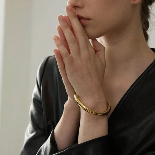 Fiona Classic Chunky Bangle