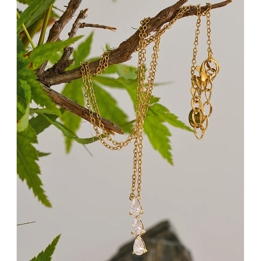 Aimee Drop Zirconia Necklace