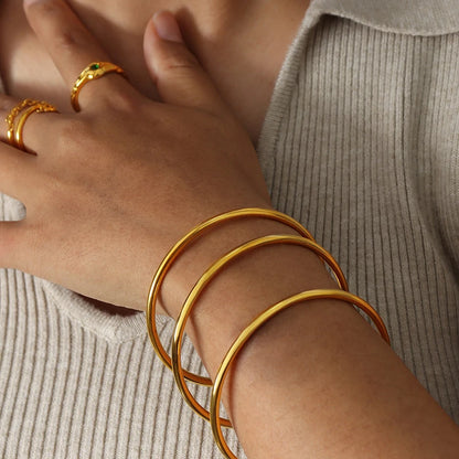 Miranda Classic Bangle