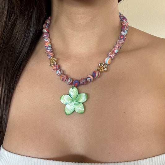 Kaia Malachite Beads Flower Necklace