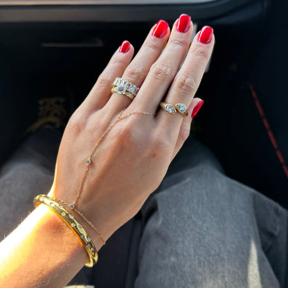 Crishell Shiny Star Bangle