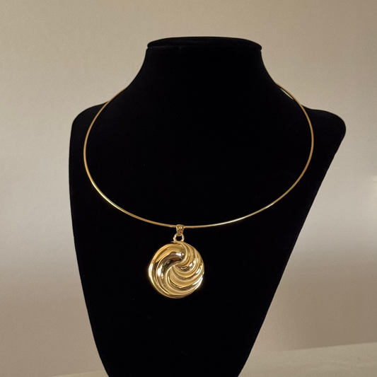 Elibeth Pendant Colar Necklace