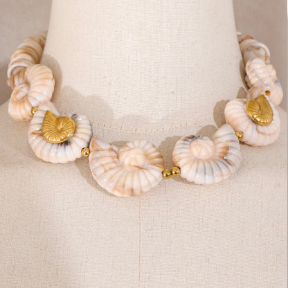 Meddie Ocean Style Resin Necklace