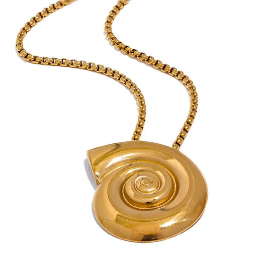 Luna Shell Snail Pendant Necklace