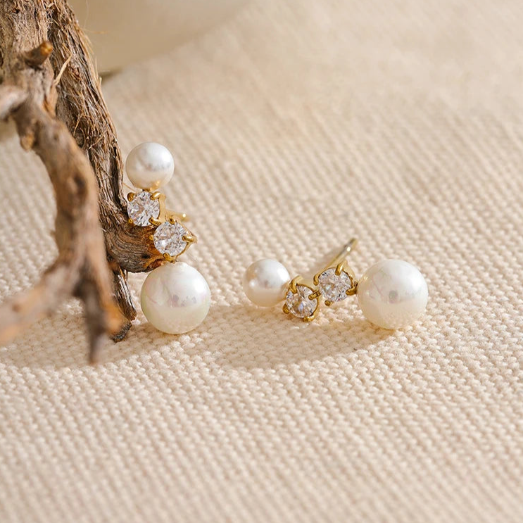 Quinn Delicate Pearls Zircon Stud Earrings