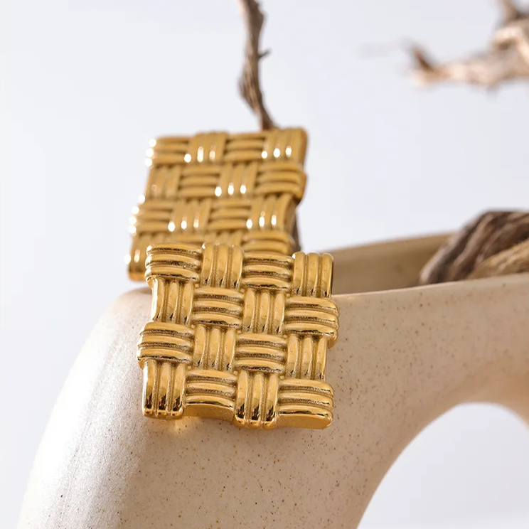 Mirabel Geometry Square Earrings