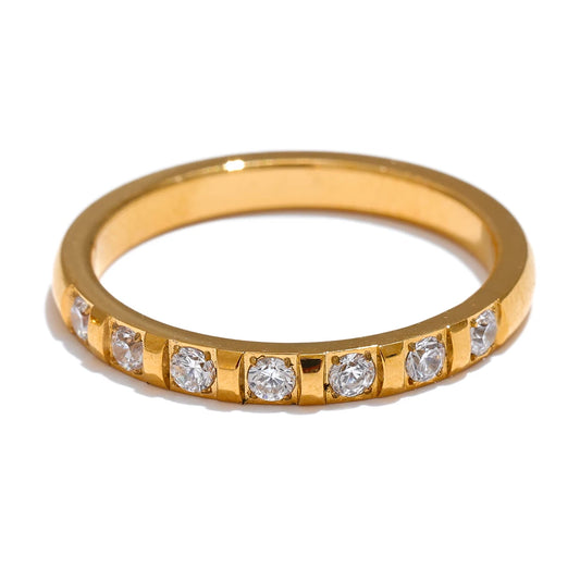 Mae Zirconia Classic Ring