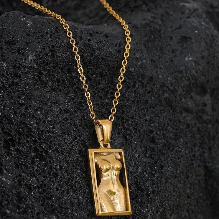 Megan Body Pendant Necklace