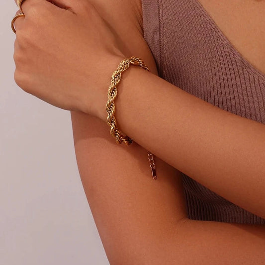 Silvia Chunky Rope Chain Bracelet