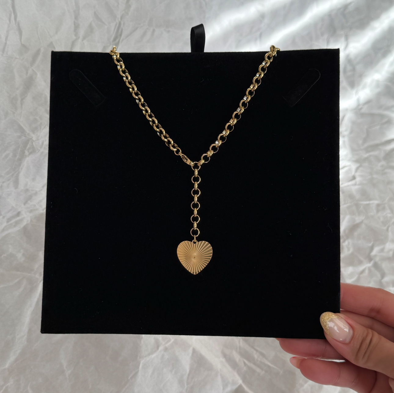 Rhyzel Heart Pendant Necklace